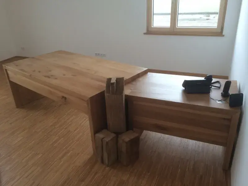 Büro-Möbel Schreitisch von Jürgen Meier
